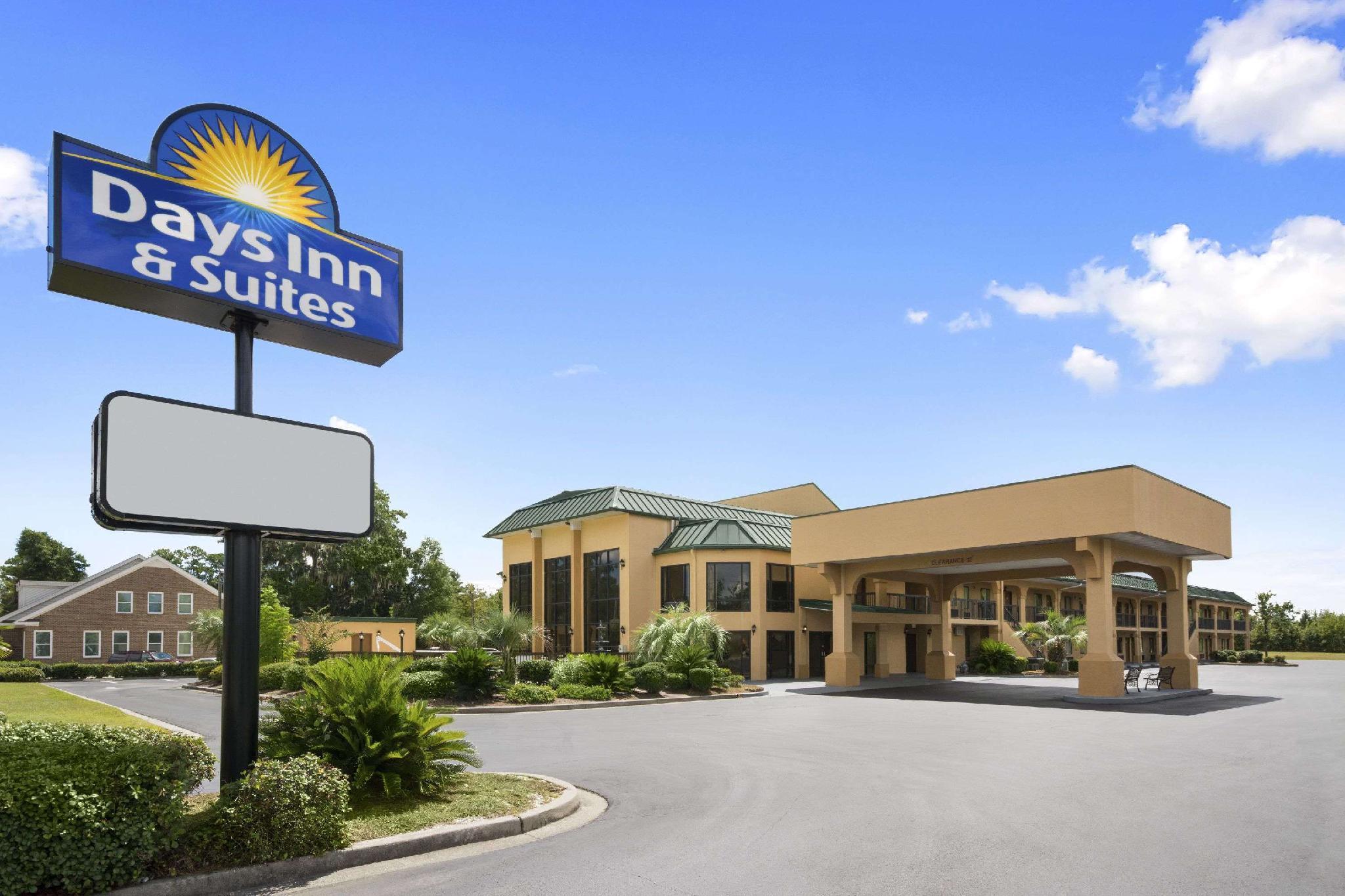 Days Inn & Suites By Wyndham Savannah Midtown Ngoại thất bức ảnh